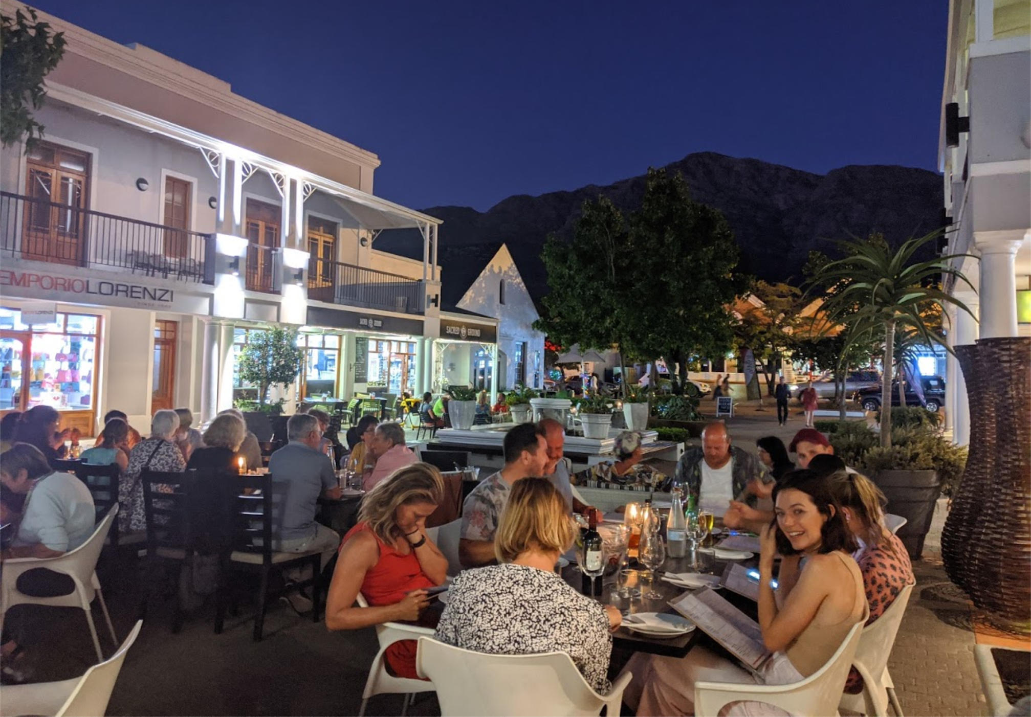 Savor South Africa’s Winelands: A Gourmet & Wine Lover’s Journey through Franschhoek & Stellenbosch